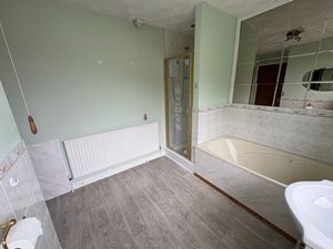 Photo 60- click for photo gallery